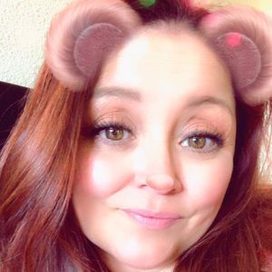 Meet your Posher, Drina